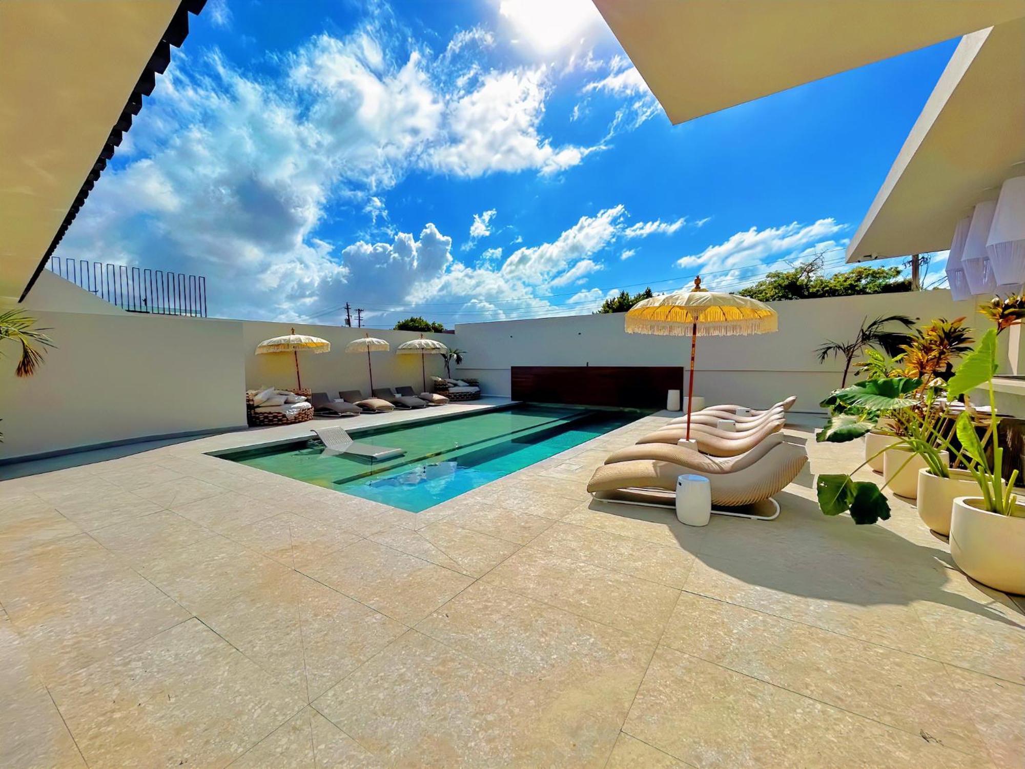 Bali Posh Hotel Pr Carolina Exterior foto